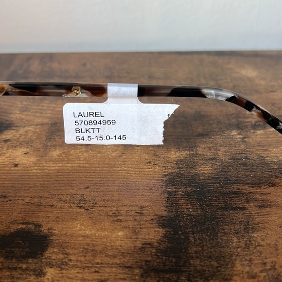 NWT 7 for All Mankind Laurel Glasses - Picture 3 of 3